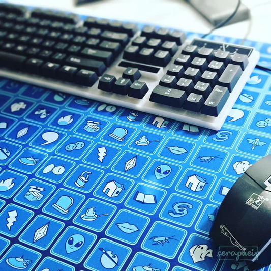 The Sims Loading Screen - Deskmat 👽 [90x40cm]